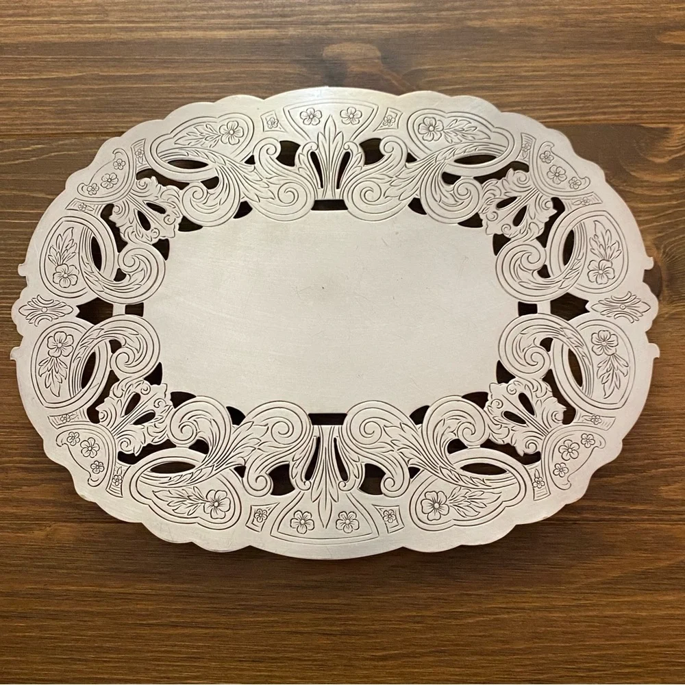 Vintage Wallace 7311 silver plate trivet riser home decor - Picture 1 of 8